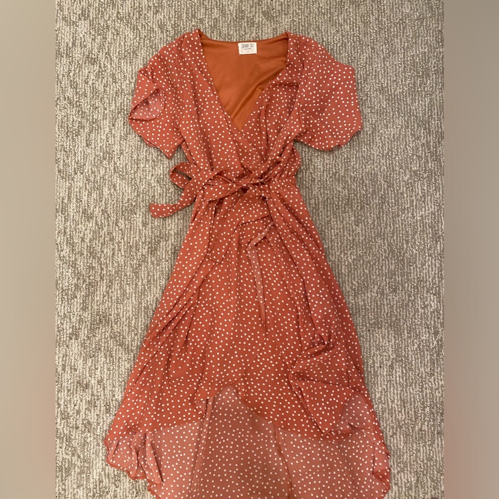 SIENNA SKY CORAL POLKA DOT HIGH LOW KNEE LENGTH DRESS